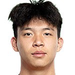  年轻新星王钰栋，赛后情绪管理引热议；赵震：明星形象需始终如一。 体育新闻 年轻新星王钰栋，赛后情绪管理引热议；赵震：明星形象需始终如一。 体育新闻