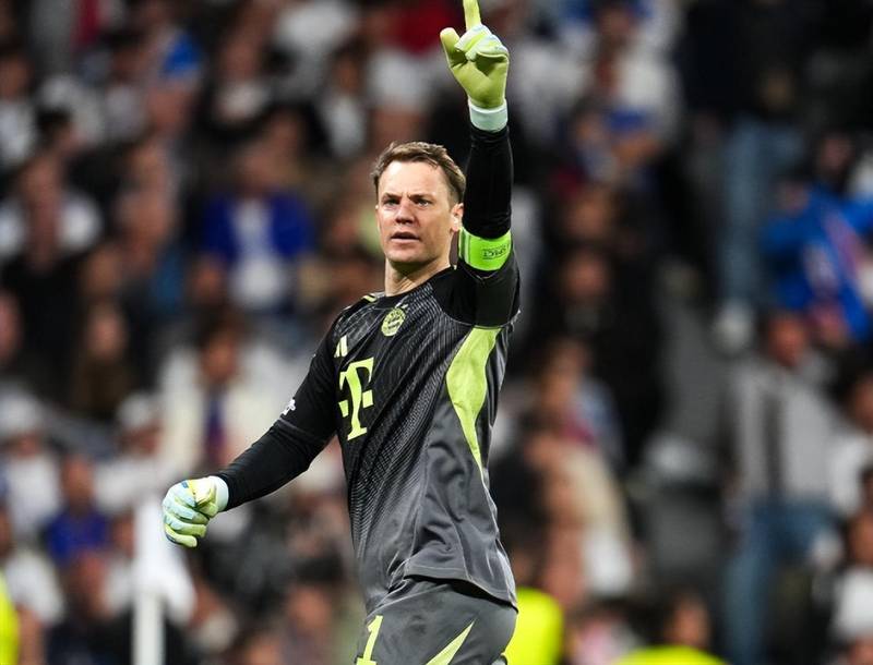  数以万计的球迷见证：欧冠之夜的战术博弈与破局之道 体育新闻