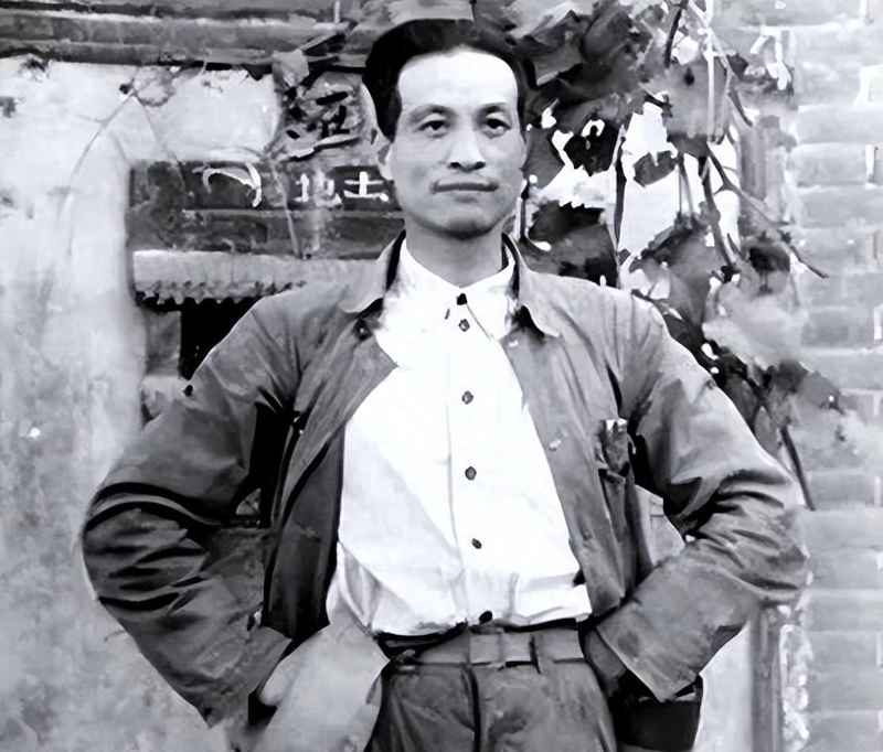 半部电台如何撬动战场胜局?揭秘开国中将王诤的成长弧光 文化旅游