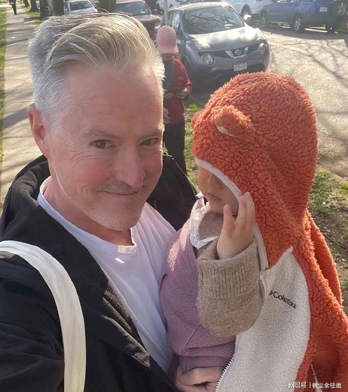 从《爸爸去哪儿》到舆论风暴:夏克立人设崩塌的全流程技术复盘 娱乐新闻