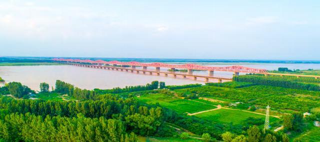  从悬河起点到文化圣地：郑州黄河文化公园水利风景区技术解构与深度价值分析 文化旅游