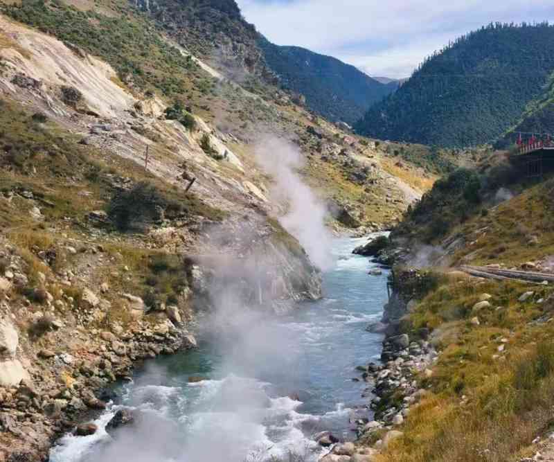 朋友圈晒图的尽头，是时候去这些地方走走了