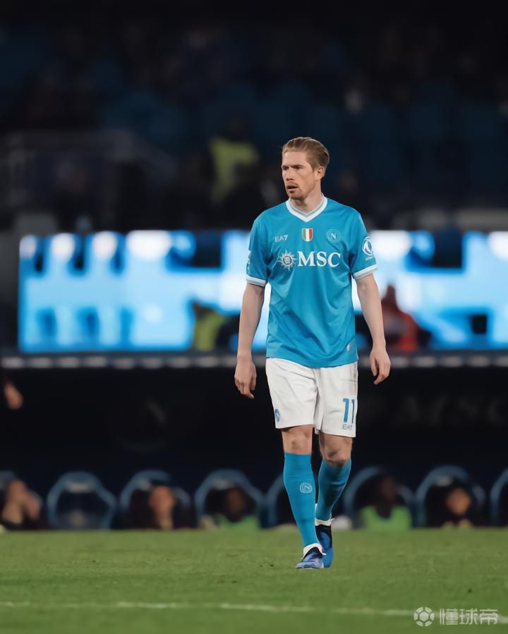 技术解码：德布劳内深度披露意甲英超战术差异与中场哲学 体育新闻