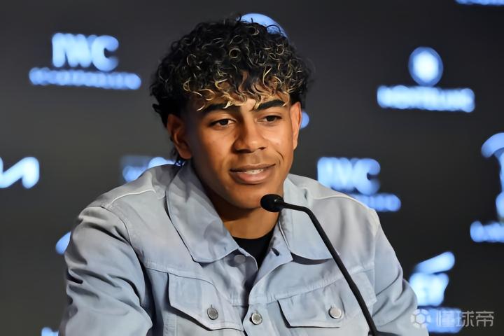 那个说着“希望能追随他脚步”的少年，离梦想还有多远？ 体育新闻