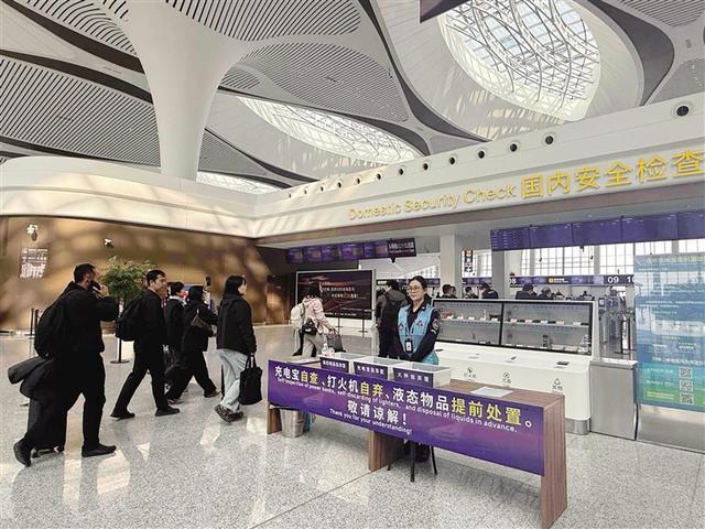  【深度】L4级全自动登机桥技术破局：兰州T3航站楼的智慧机场生态方法论 IT技术