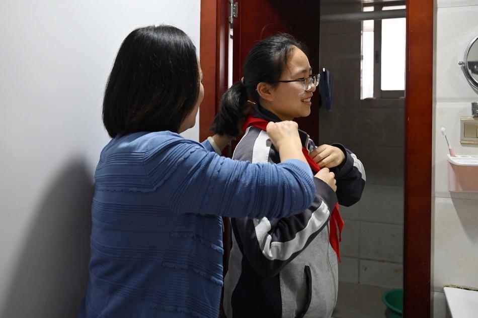  初中三年：脑科学与教育学交叉视角下的关键干预节点 教育招生